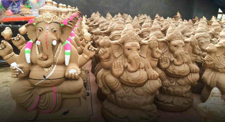 Genesh Idol : पर्यावरणपूरक गणेश मूर्तींसाठी मुंबई महापालिकेचा पुढाकार; मूर्ती बनवण्यासाठी शाडू माती उपलब्ध करून देणार
