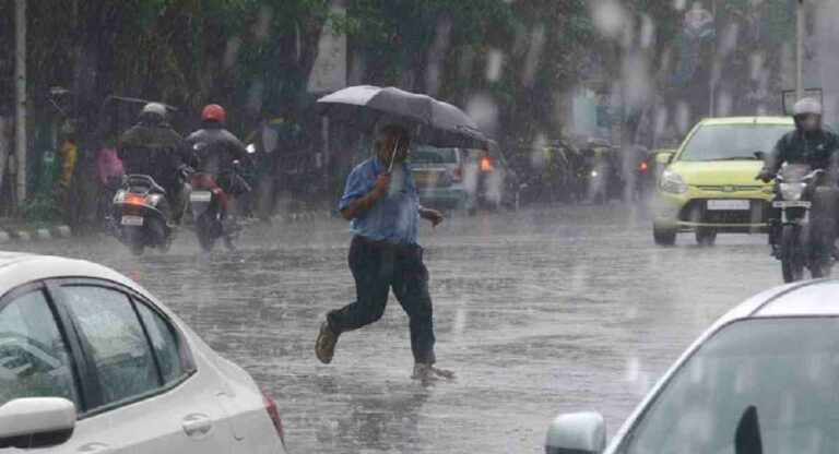 Dhule Rain :धुळे शहरासह जिल्ह्यात अनेक भागांत पावसाने लावली हजेरी