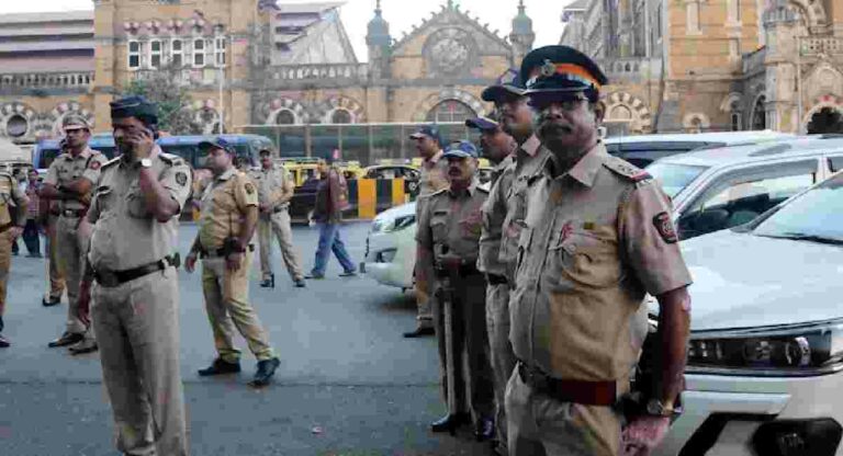 मुंबई पोलिसांच्या ‘ऑपरेशन ऑल आउट’ अंतर्गत २०० वॉन्टेड पोलिसांच्या जाळ्यात