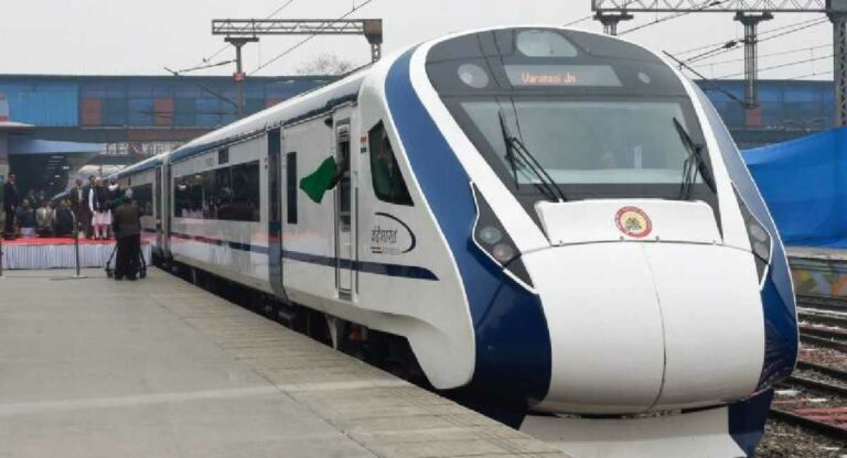 Vande Bharat Express : गणपती पावलो : मुंबई-गोवा वंदे भारत एक्स्प्रेस १० मिनिटांत फुल्ल
