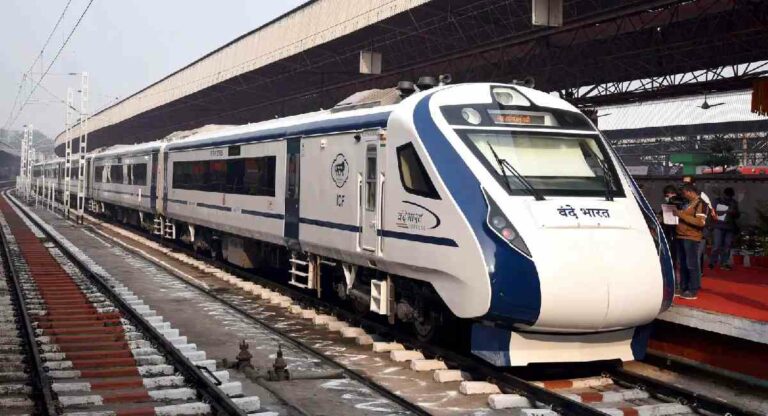 Mumbai-Goa Vande Bharat Express : कोकणच्या मार्गावर वंदे भारत किती दिवस धावणार? जाणून घ्या… 