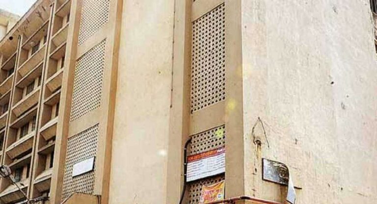 Dadar : दादरचे हॉकर्स प्लाझा बनलेय आता महापालिकेचे कार्यालय
