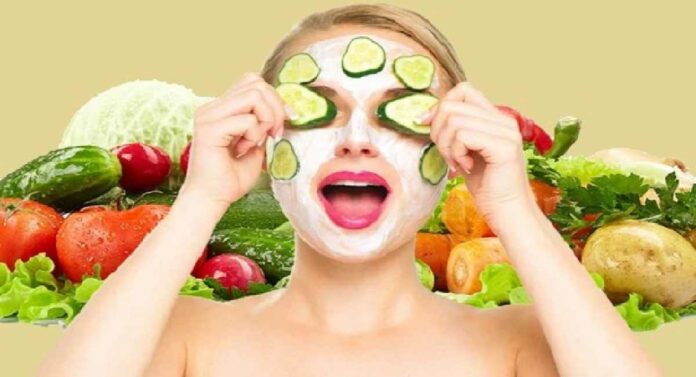 Vegetable Face Pack : त्वचेला चमक देतील 'या' भाज्या, घरच्या घरीच तयार करा फेसपॅक