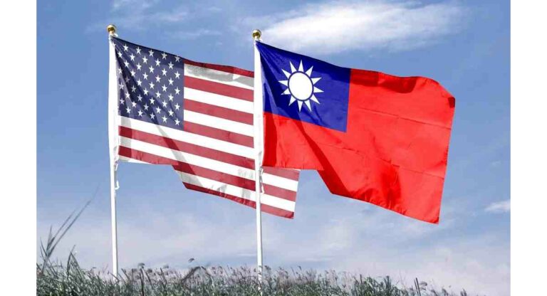 America : अमेरिका तैवानला देणार 28 हजार कोटींचे लष्करी पॅकेज