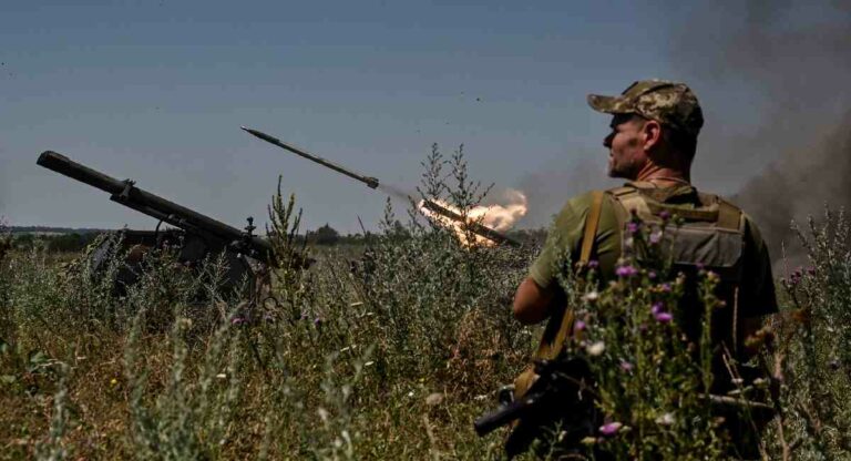 Russia-ukraine War : युक्रेनचा रशियावर भीषण बॉम्ब हल्ला