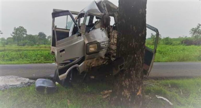 Satara Accident  : कारच्या भीषण अपघातात चौघांचा मृत्यू