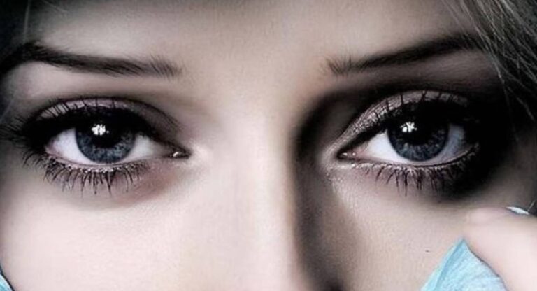 Eye Care Tips : डोळ्यांचे आरोग्य सुधारण्यासाठी करा ‘ही’ ३ योगासने
