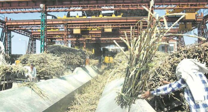 Sugar Factories : साखर कारखान्यांना आता राज्य सरकार कर्ज हमी देणार