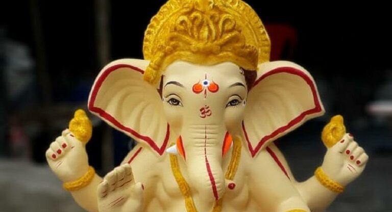Ganesha Idol : गणेशमूर्तीवरील शिक्के अमान्य , पालकमंत्री मंगल प्रभात लोढा यांनी नोंदवला महापालिकेकडे आक्षेप 