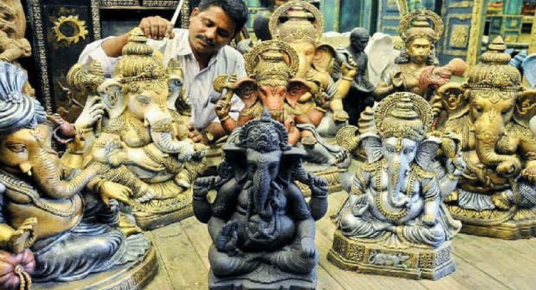 Public Ganeshotsav 2024 : मूर्तीकारांना मोफत शाडूची माती, मंडपासाठी नि:शुल्क जागा