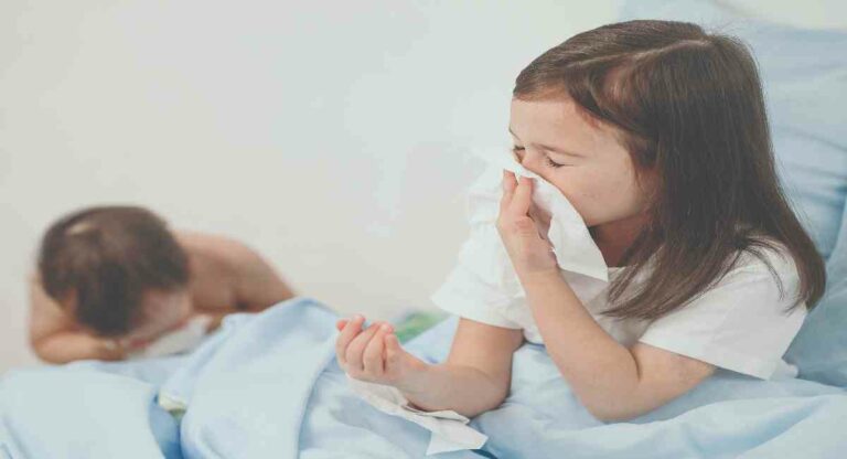 Influenza : इन्फ्लुएंझापासून कसा कराल मुलांचा बचाव ?