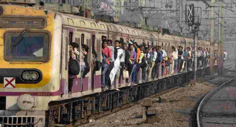 Central Railway : अनंत चतुर्दशीच्या दिवशी मध्य रेल्वेवर १० विशेष लोकल