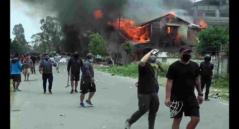Manipur Violence : ‘पहिले पाढे पंचावन्न’; पुन्हा पोलीस आणि आंदोलकांमध्ये झटापट