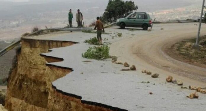 Daniel Storm : लिबियाला डॅनियल वादळामुळे पुराचा तडाखा, 2000 नागरिक बुडाल्याची भीती