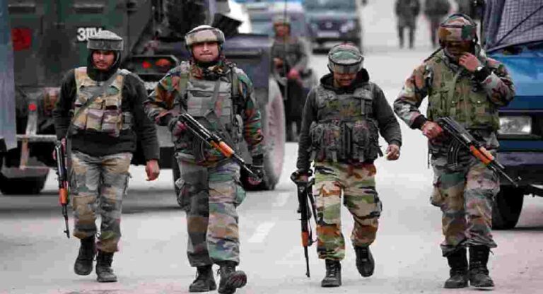 Jammu Kashmir : जम्मू-काश्मिर मधील चकमकीत २ दहशतवादी ठार