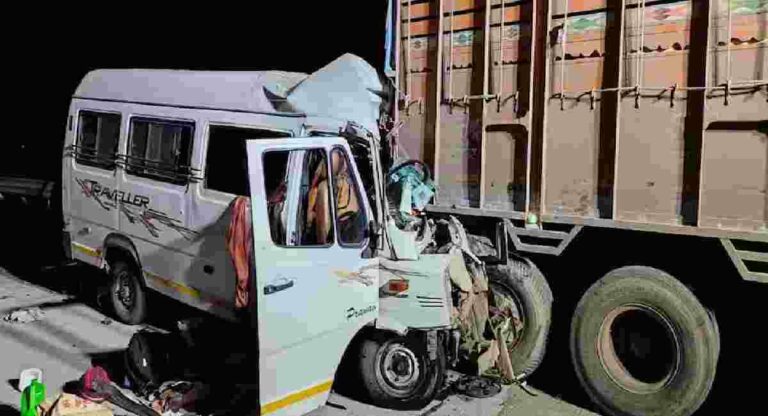 Samriddhi Highway Accident : समृद्धी महामार्गावर भीषण अपघात, दहा ते बारा जणांचा मृत्यू
