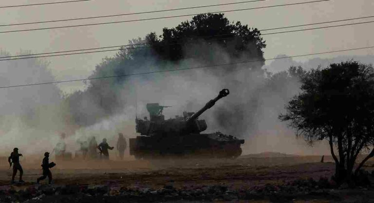 Hamas Israel War: इस्रायलवर केलेल्या अँटी टॅंक मिसाइल हल्ल्यात एका भारतीयाचा मृत्यू, २ जण जखमी
