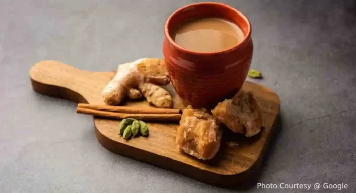 Jaggery Tea : साखरेच्या चहापेक्षा गुळाचा चहा का असतो गुणकारी ? वाचा सविस्तर...