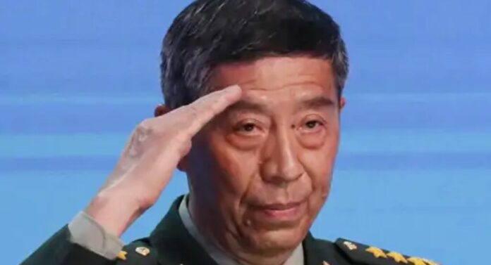Li Shangfu : चीनच्या संरक्षणमंत्र्यांची कोणतेही कारण न देता पदावरून हकालपट्टी