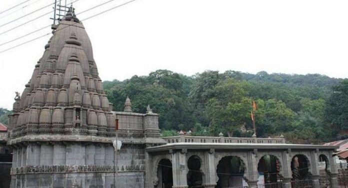 Pimpri-Bhimashankar Mandir : पिंपरीतील भीमाशंकर मंदिरात पुजाऱ्यांच्या दोन गटांत तुंबळ मारामारी, ३६ पुजाऱ्यांवर गुन्हा दाखल