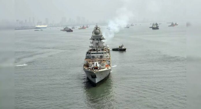 Indian Navy: युद्धनौका 'इंम्फाळ' भारतीय नौदलाच्या ताफ्यात दाखल !