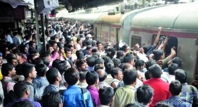 Central Railway : प्रवाशांसाठी गर्दीची स्थानके घेणार मोकळा श्वास