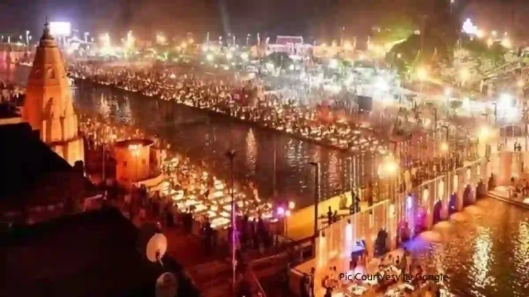 Ayodhya Deepotsav : पुन्हा एकदा विश्वविक्रम, 22 लाख 23 हजार दिव्यांनी उजळली अयोध्या