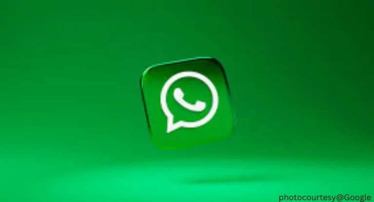 WhatsApp Feature: इन्स्टाग्रामप्रमाणे व्हॉट्सअॅपवरही दिसणार जाहिराती, व्हॉइस मेसेज आणि स्टिकर फिचरवरही काम सुरू