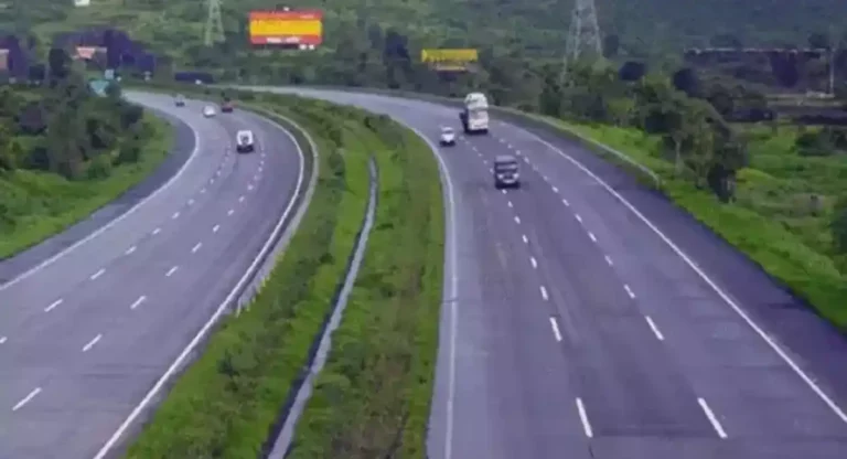 Mumbai-Goa Highway : मुंबई-गोवा राष्ट्रीय महामार्गावर करण्यात आले वाहतुकीत बदल ;जाणून घ्या काय आहे कारण