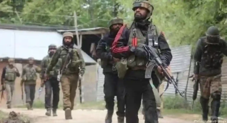 Kuki Terrorists: कुकी दहशतवाद्यांकडून सुरक्षा दलावर हल्ला