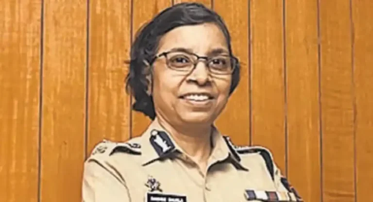 Rashmi Shukla : पोलीस महासंचालक रश्मी शुक्ला यांना दोन वर्षांची मुदतवाढ
