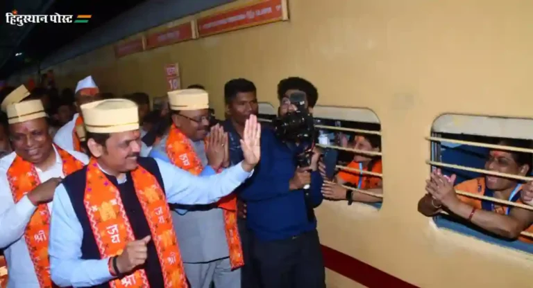 Aastha Special Train : रामलल्लाच्या जयघोषात मुंबईतून पहिली “आस्था ट्रेन” अयोध्येला रवाना