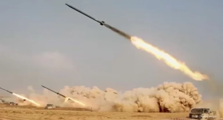 Iraq Fired Rockets: इराककडून सीरियातील अमेरिकन लष्करी तळावर रॉकेट हल्ला