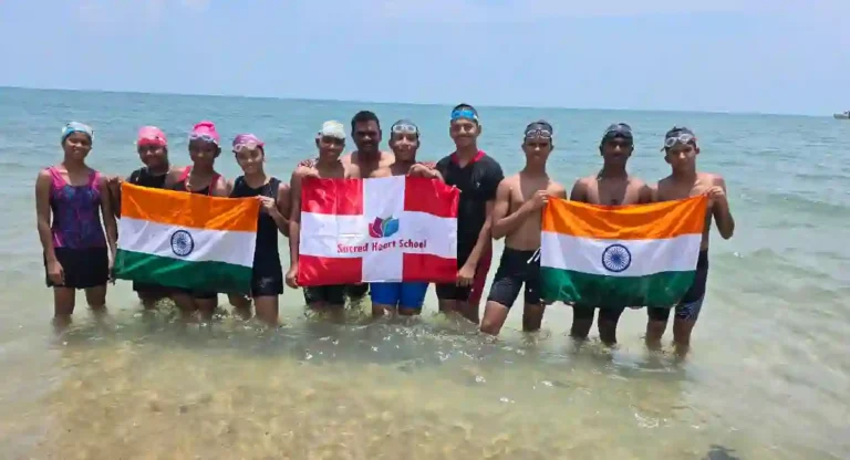 Swimmer : कल्याणमधील १० विद्यार्थ्यांनी श्रीलंका ते भारत १२ तासांत पोहून पार केले ३० किमी अंतर